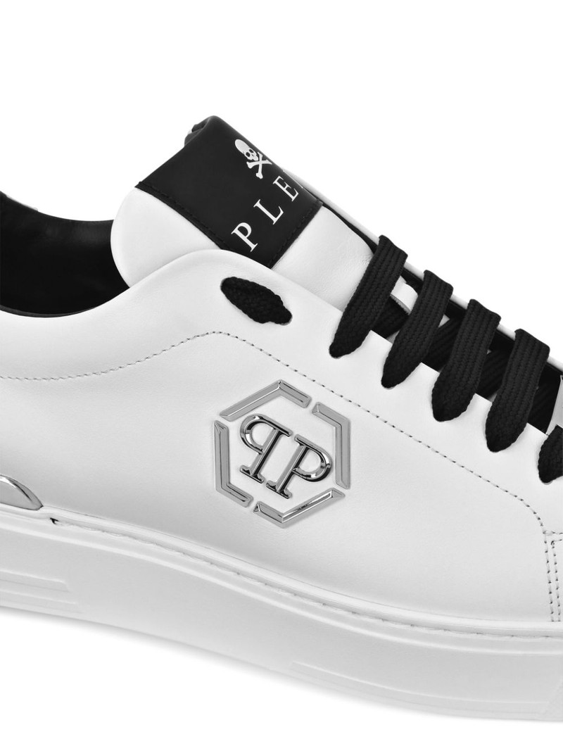 Hexagon sneakers 4