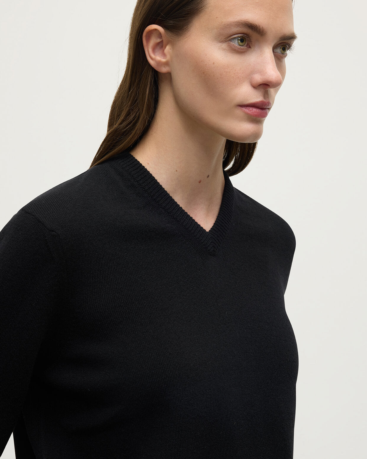 Classic Cashmere Black V Neck Jumper - 5
