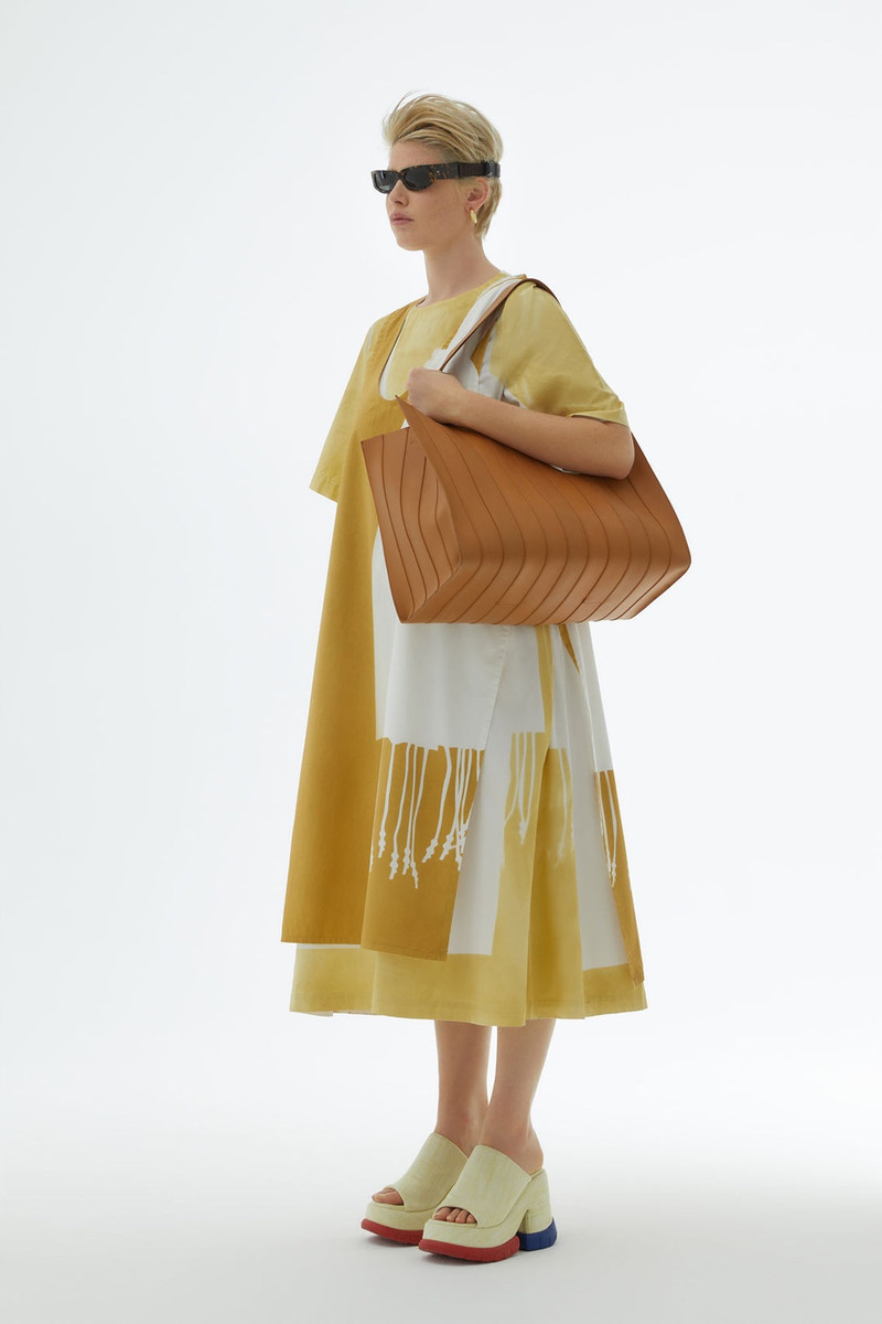 HAND SPRAYED DOUBLE DRESS 1