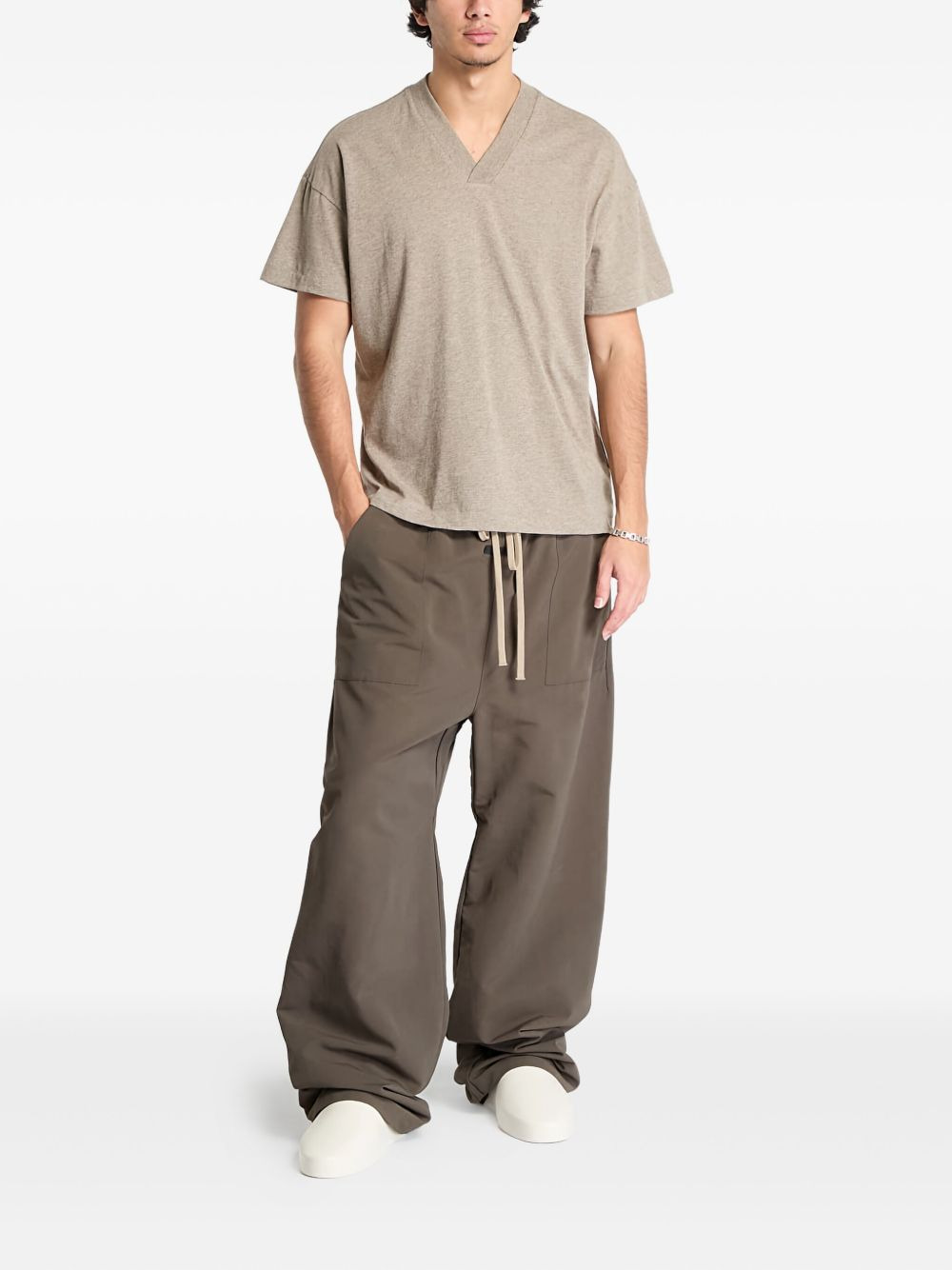 V-neck short-sleeve T-shirt (pack of three) - 2
