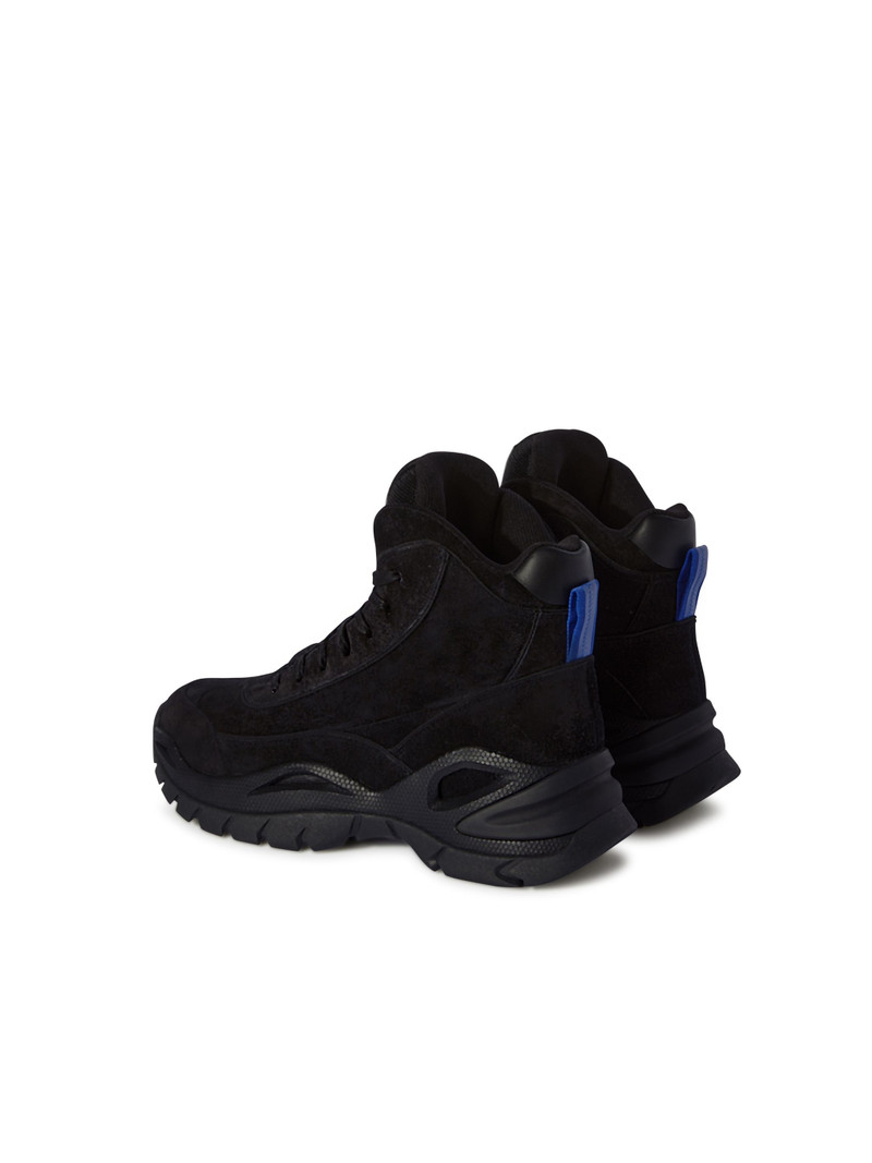 Hiker High Top 4