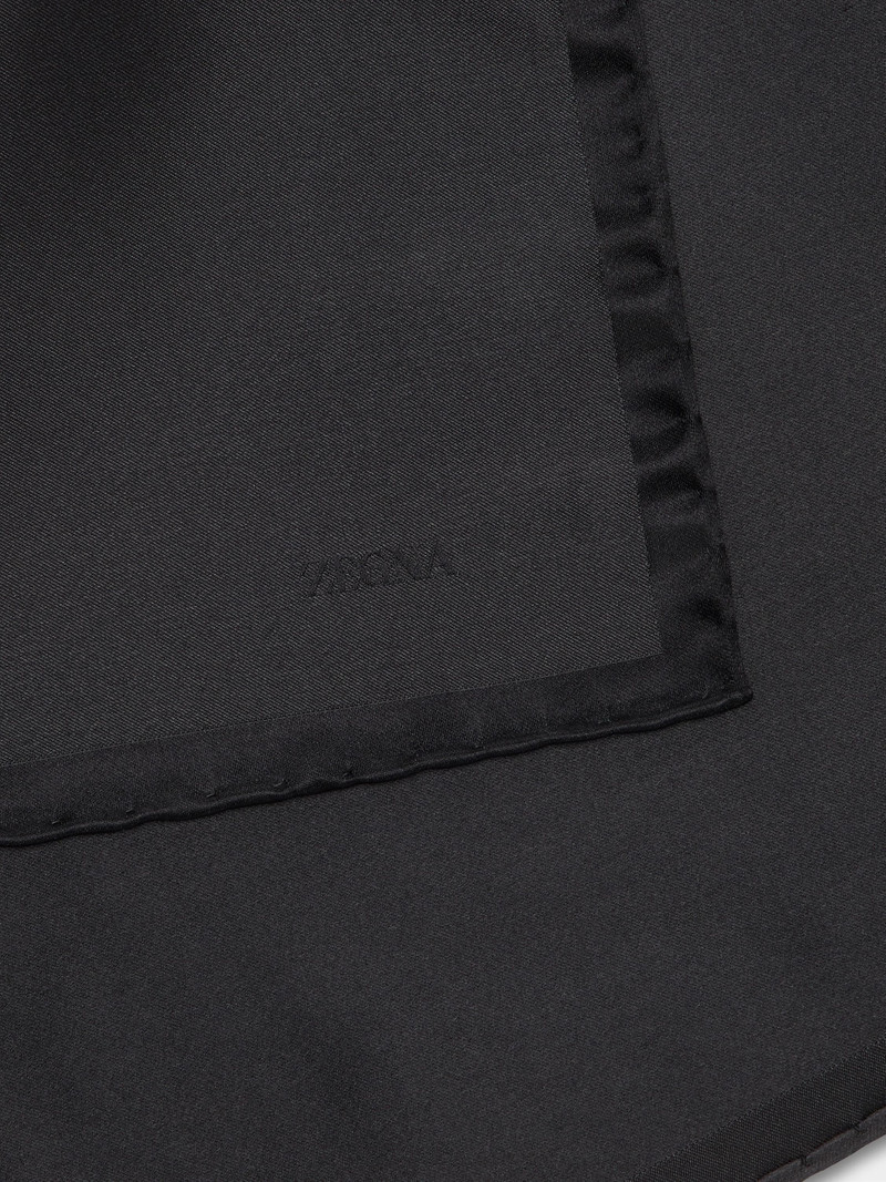 ZEGNA BLACK SILK POCKET SQUARE outlook