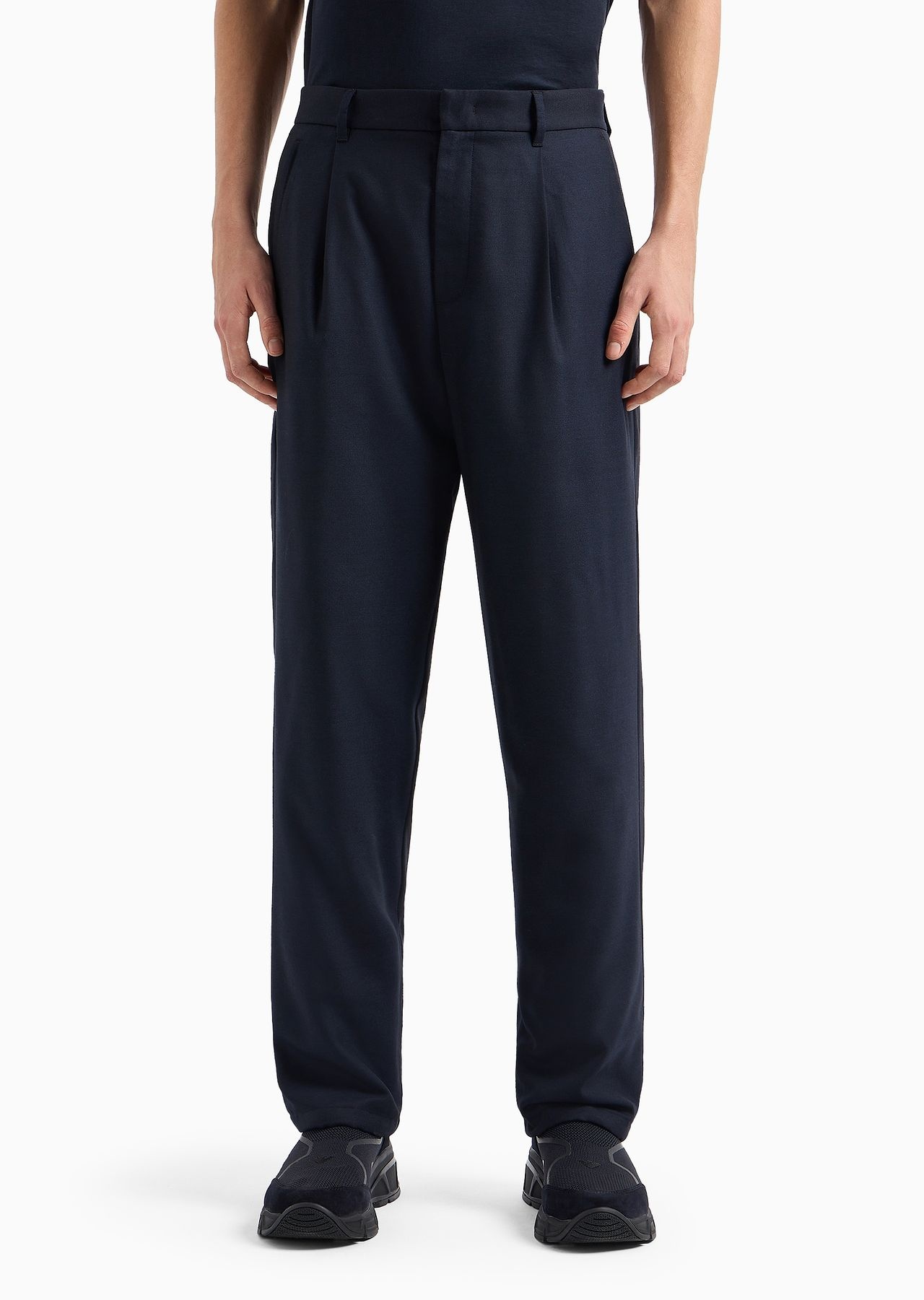Travel Essentials virgin wool-blend trousers with pleats - 2