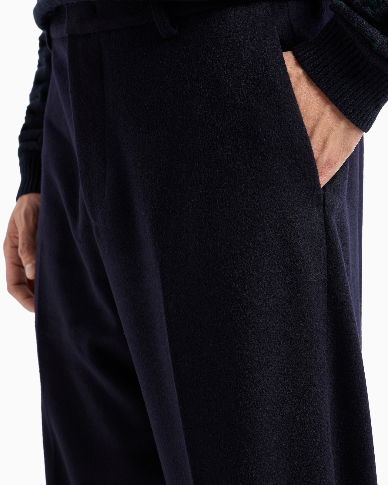 Chinos in virgin wool - 4