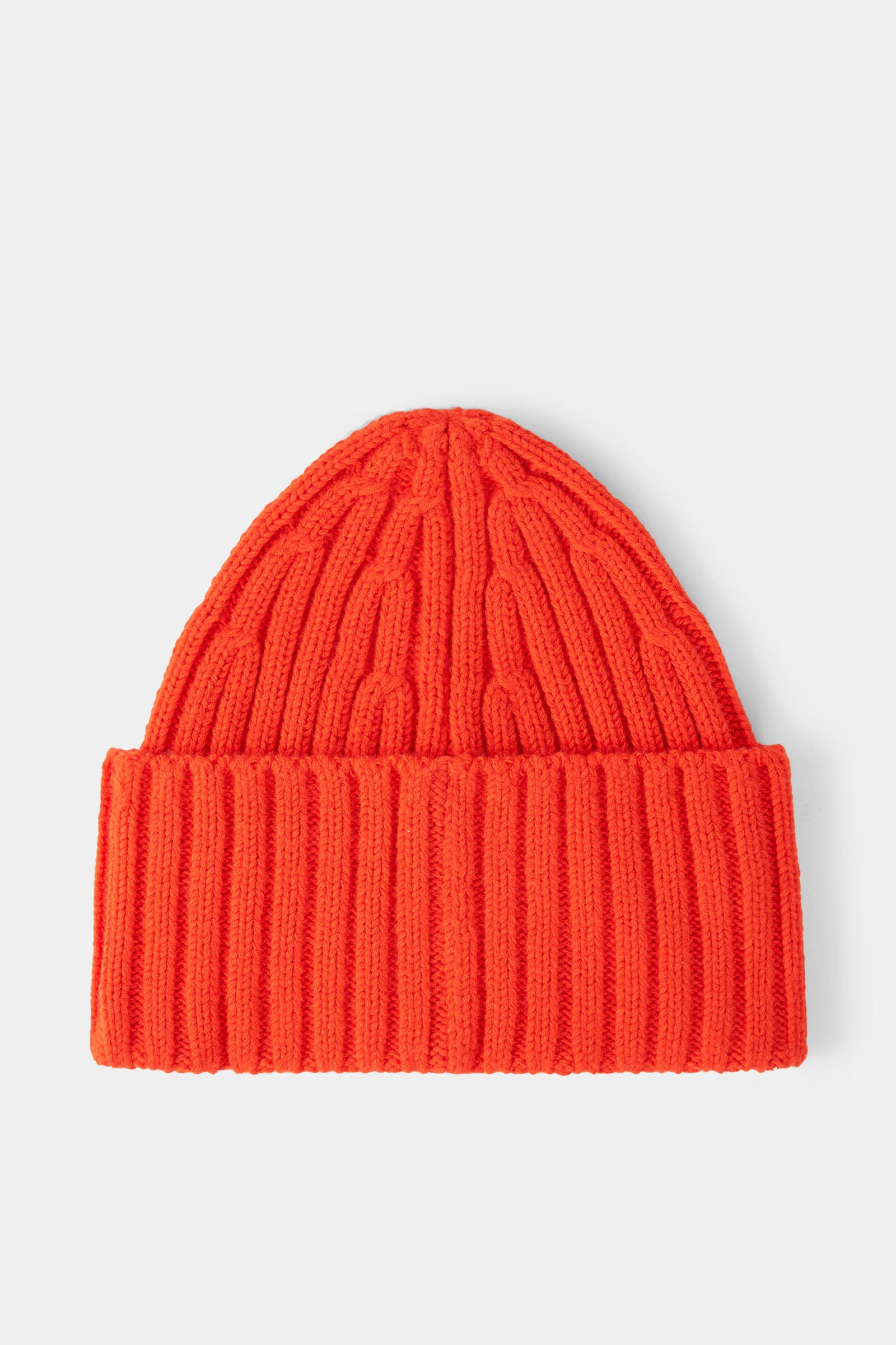 Bony Knitted hat in Coral - 2