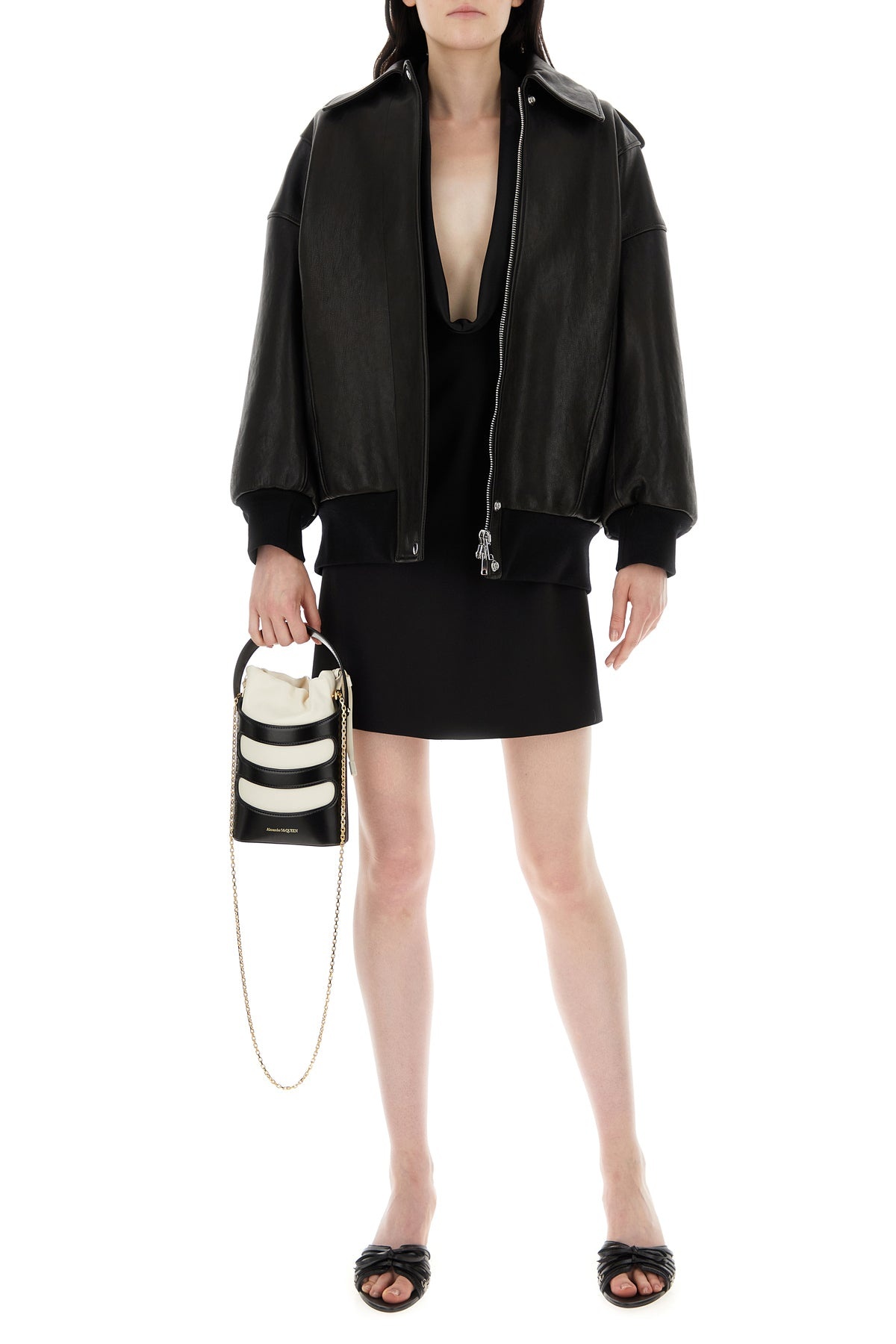 Two-tone leather mini The Rise bucket bag - 5
