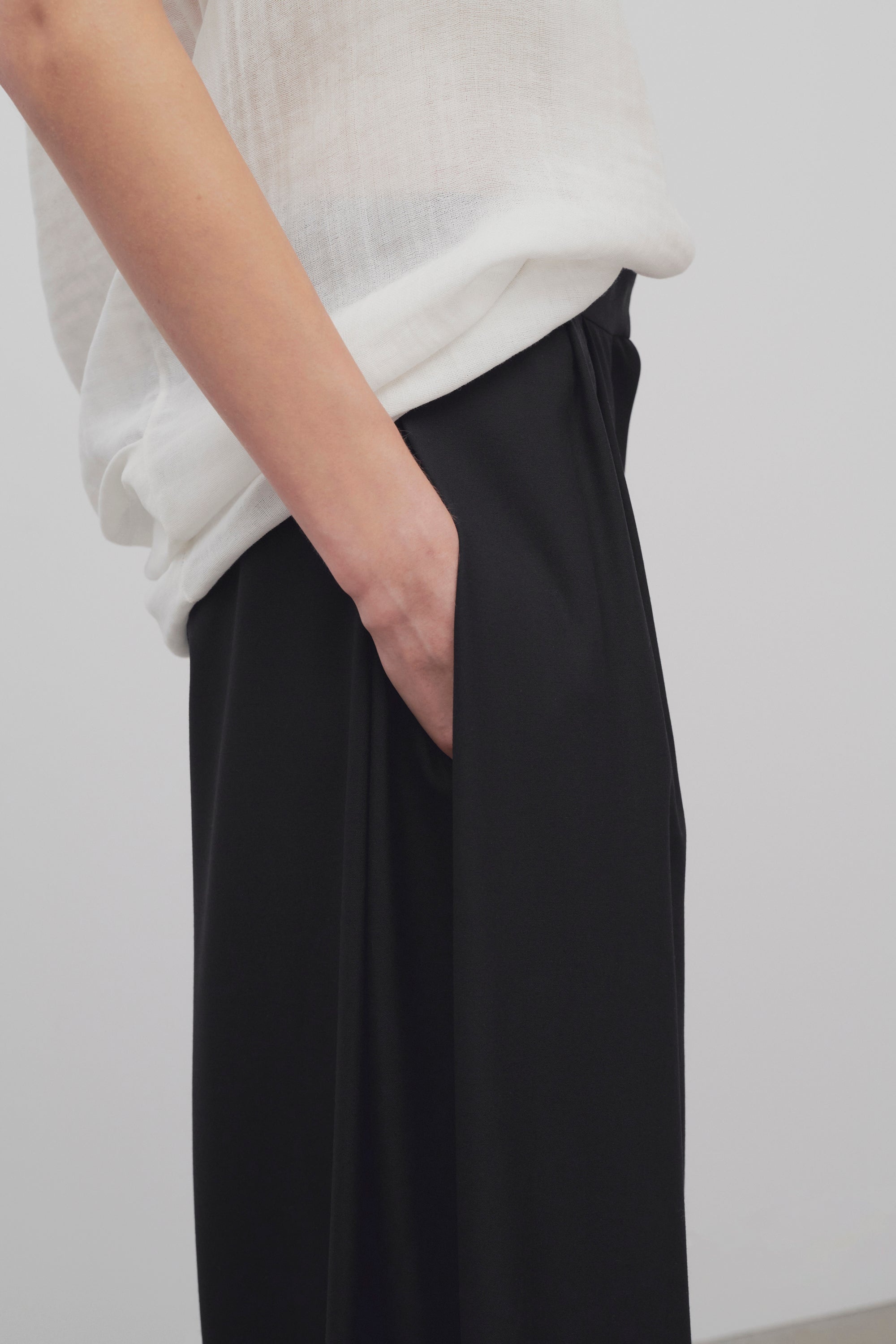 Paras Pant in Wool - 6