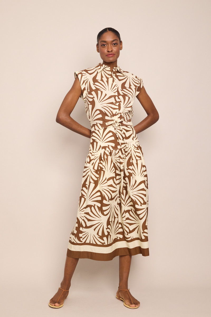 Cara Cara Diya Skirt
Soft Tiers, Sharp Lines outlook