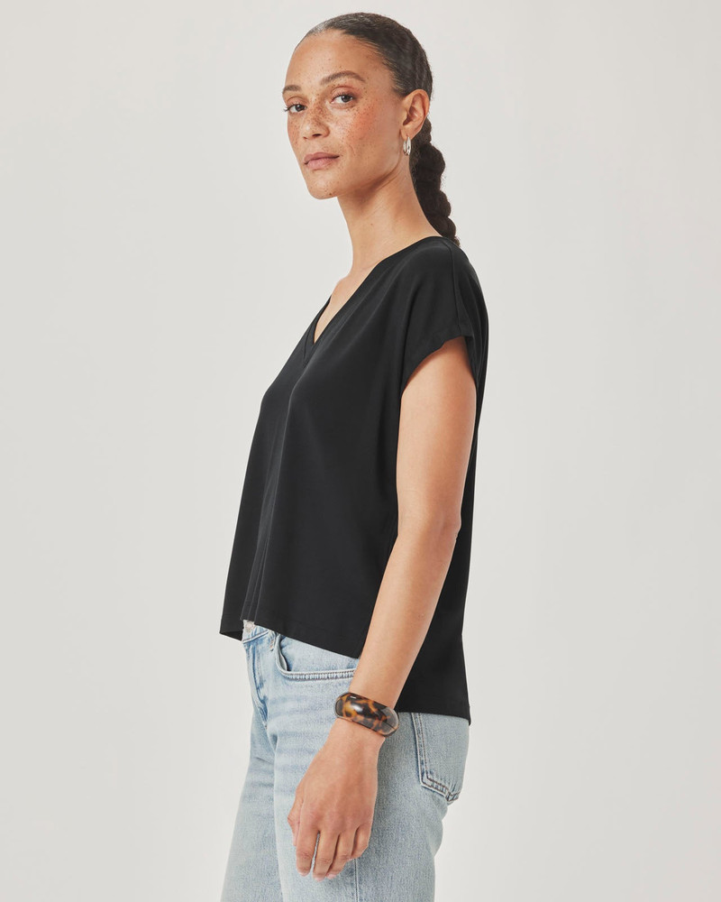 Amaya V-Neck Tee 3