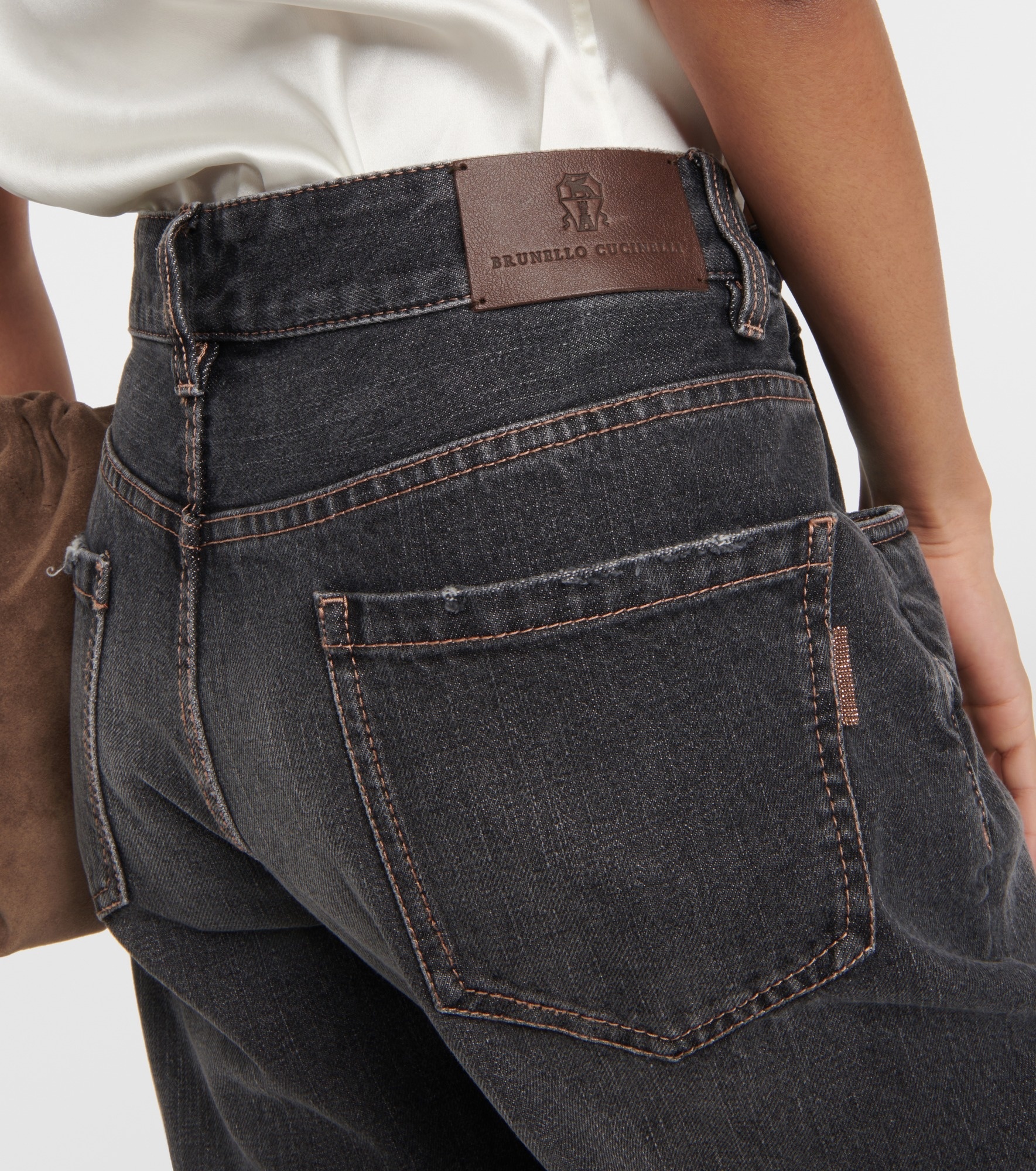 Mid-rise straight jeans - 6