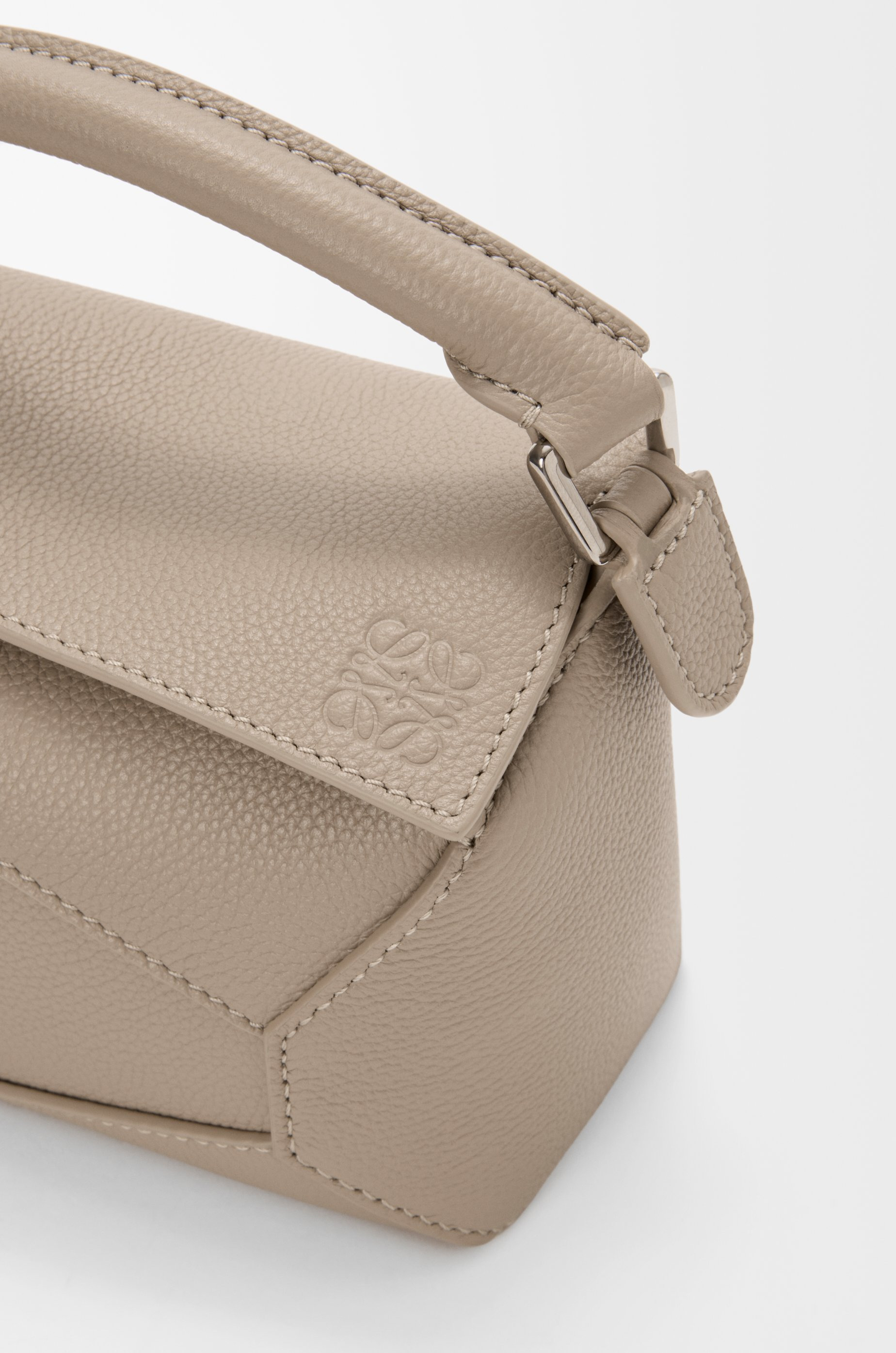 Mini Puzzle Edge bag in soft grained calfskin - 7