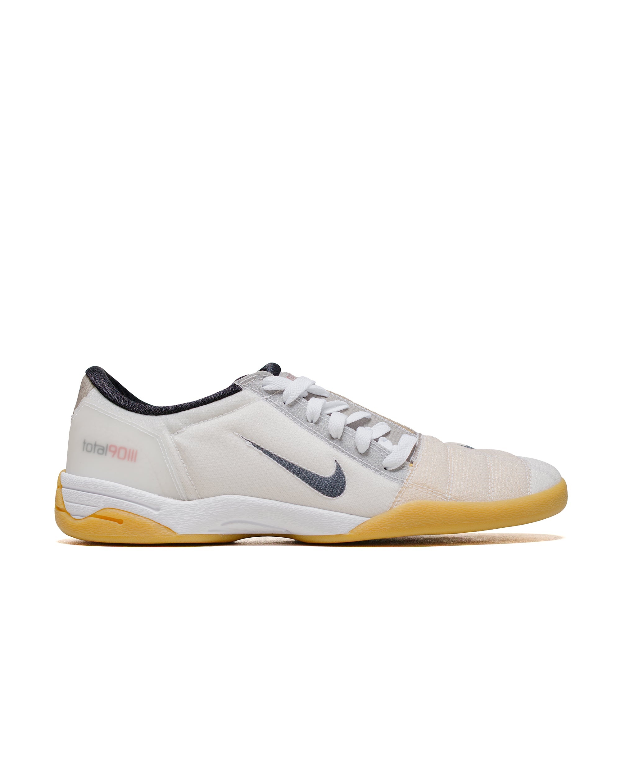 Total 90 White/Black - 1