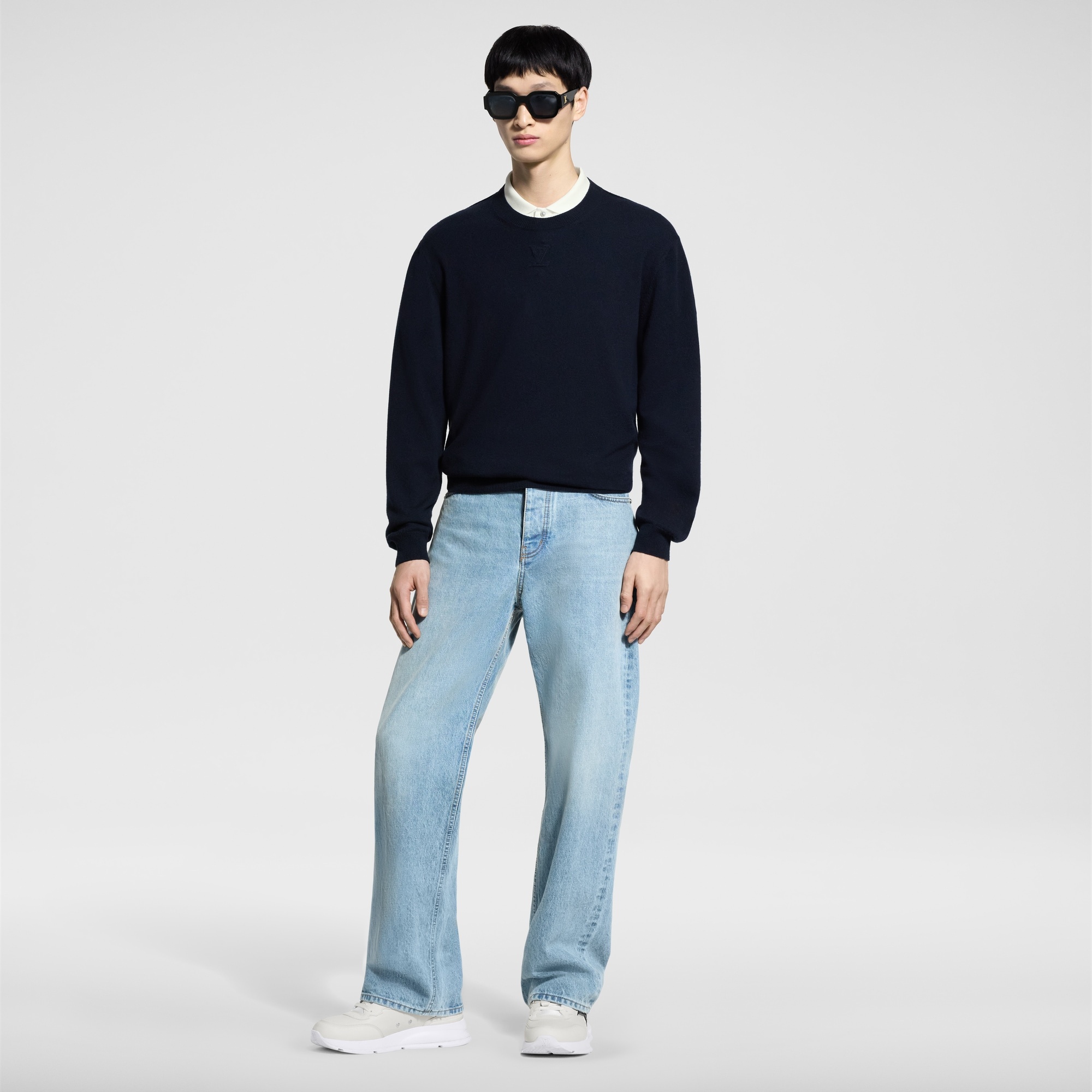 LVSE LV Embossed Crewneck - 4