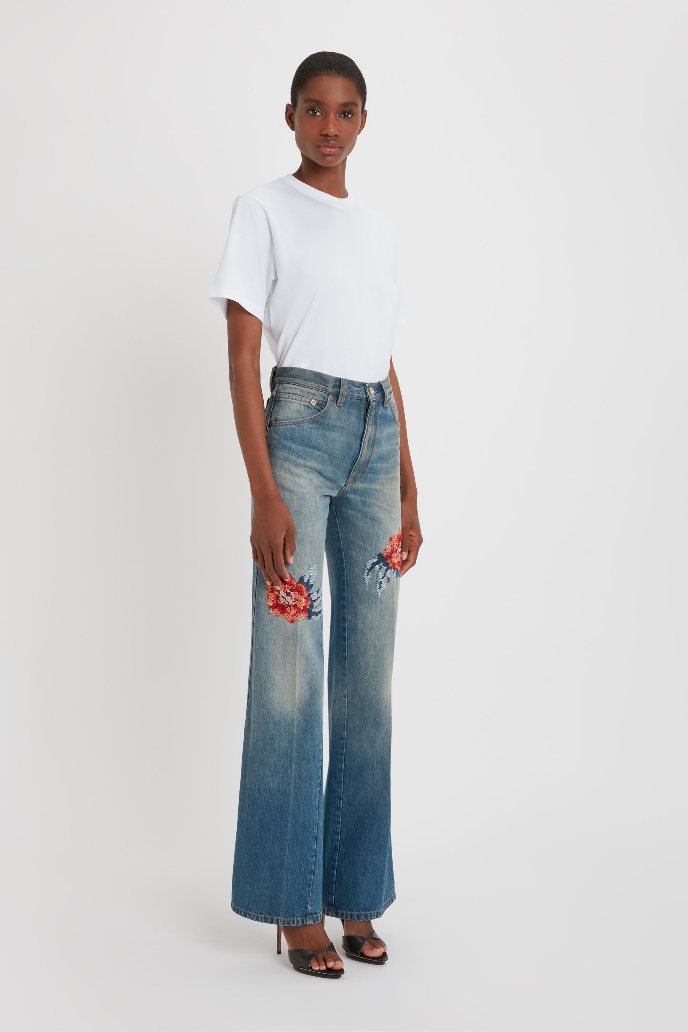 Mid-Rise Loose Flare Jean In Vintage Blue - 4