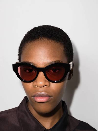 GUCCI Double G cat-eye frame sunglasses outlook