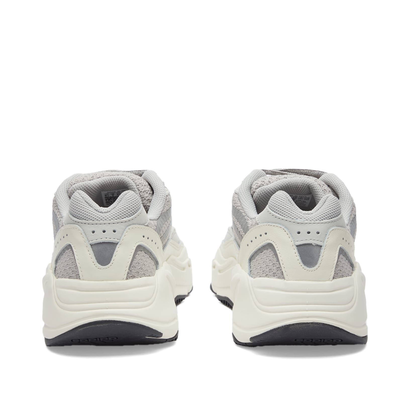 adidas x YEEZY Yeezy BOOST 700 V2 | REVERSIBLE