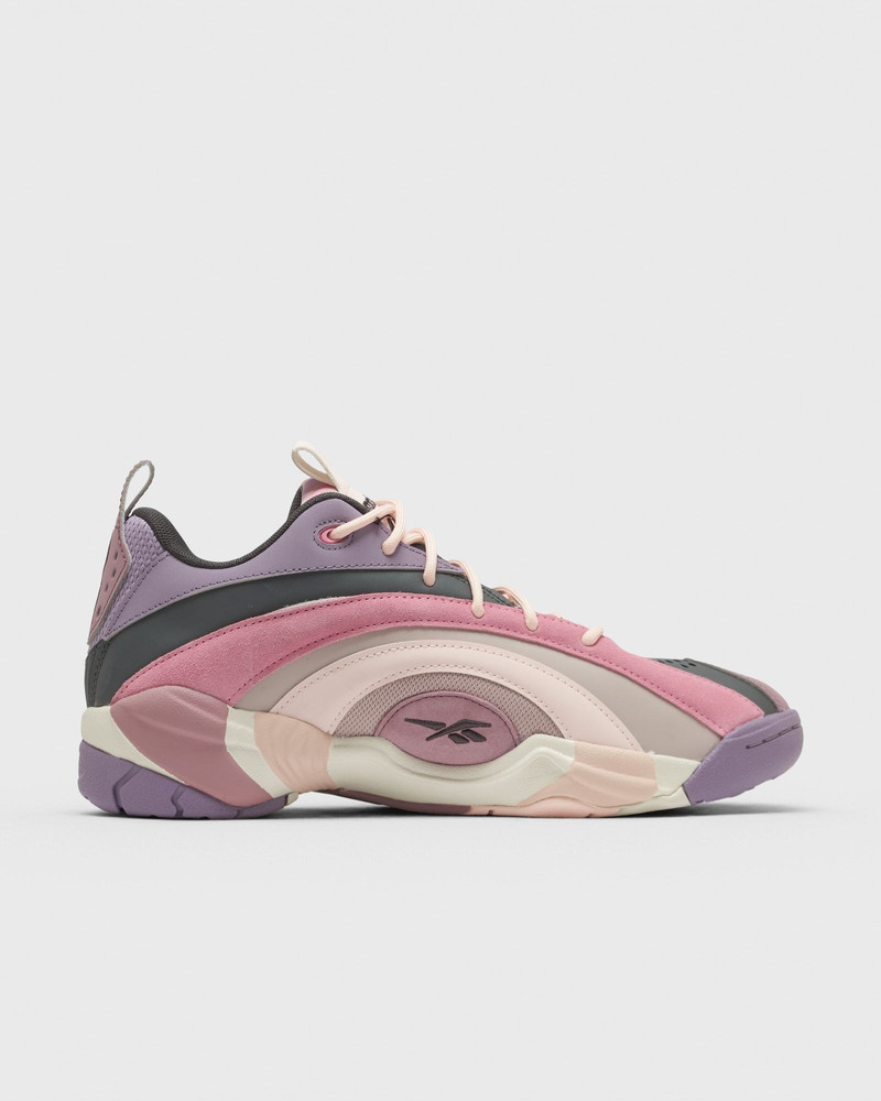 Reebok SHAQNOSIS LOW outlook