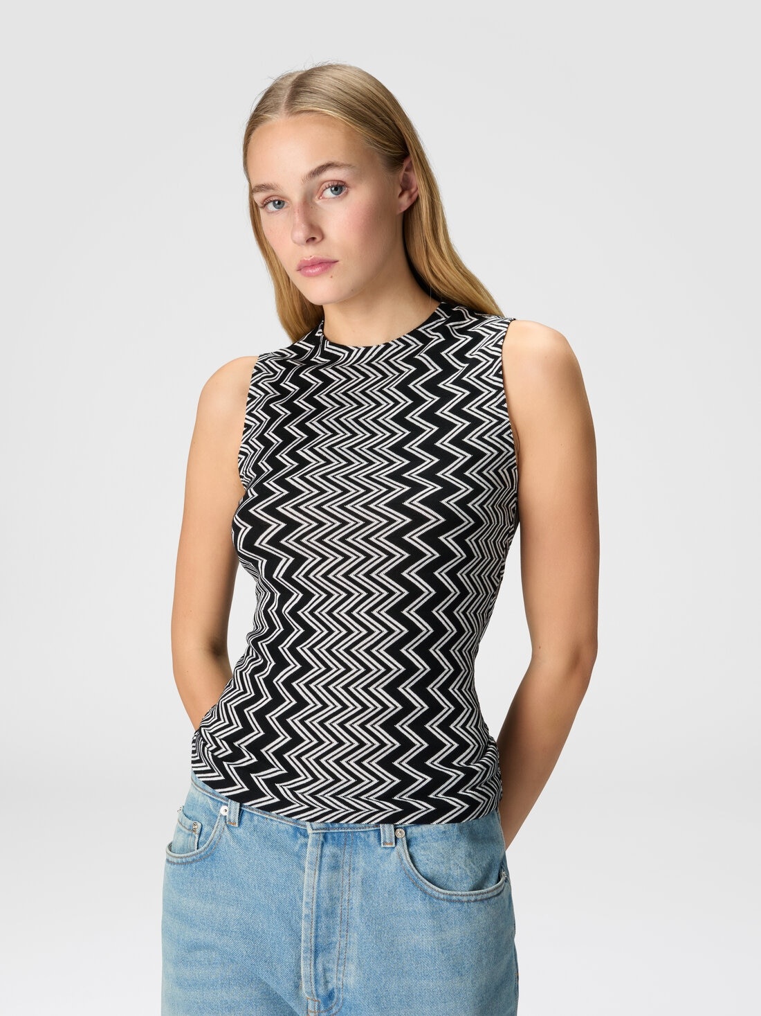 Zigzag wool and viscose tank top - 4
