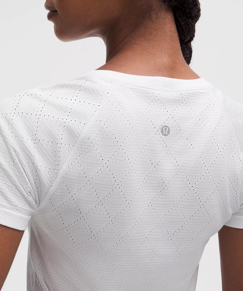 Swiftly Tech Short-Sleeve Shirt 2.0 *Hip Length 5