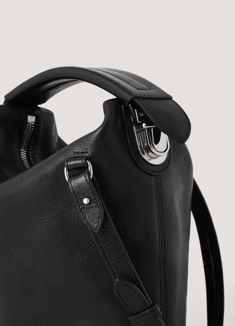 CASE BAG
SOFT VEGETABLE-TANNED LEATHER 3