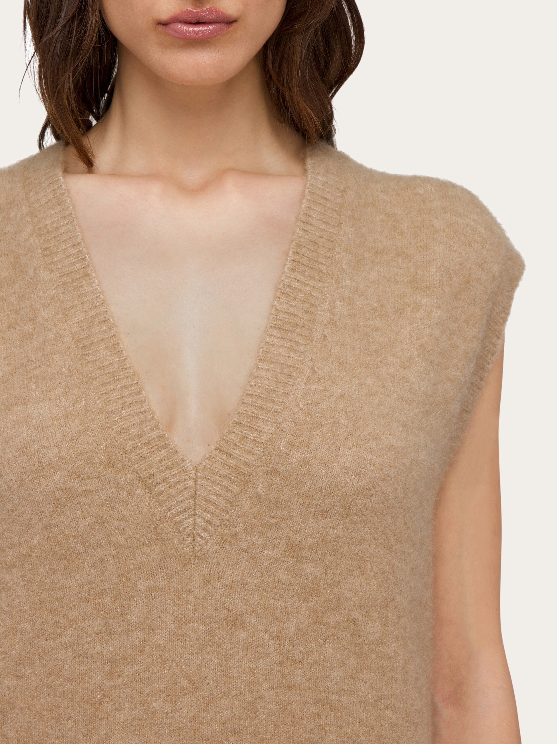 Oversize wool and alpaca gilet - 5