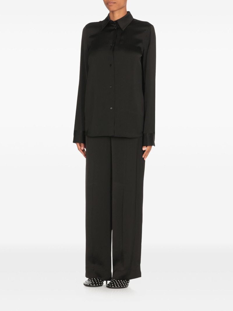 long-sleeved collared shirt 3