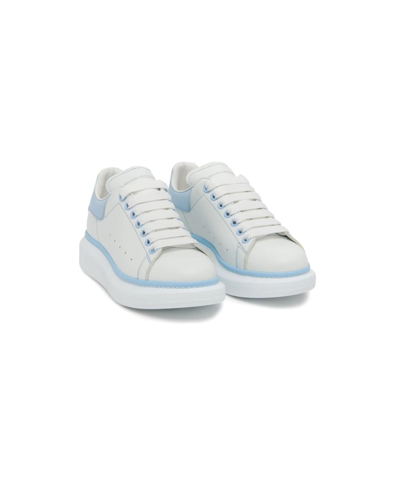 White Oversized Sneakers With Powder Blue Details - 3