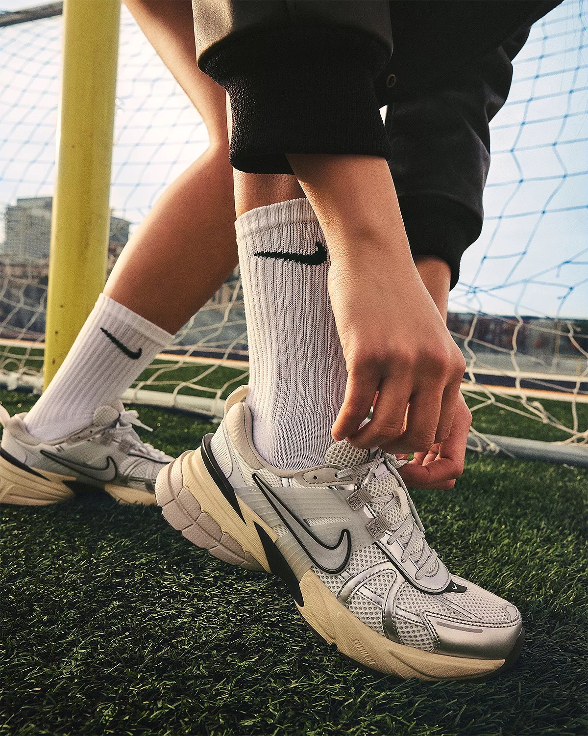 Women's V2K Running Sneakers - 3