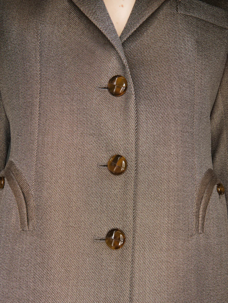 Akira Blazer 5