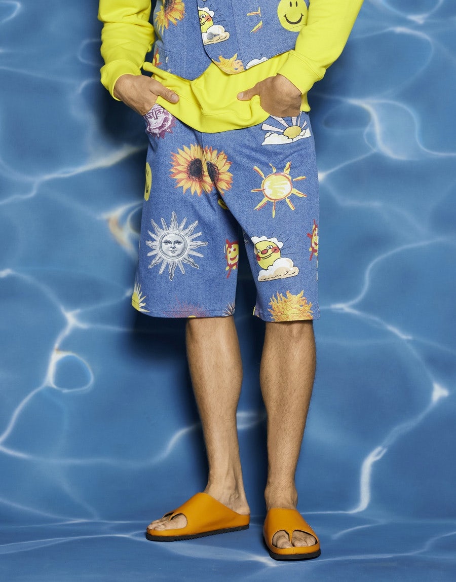 ALLOVER SUN SMILEY® PRINT DENIM BERMUDA SHORTS - 5