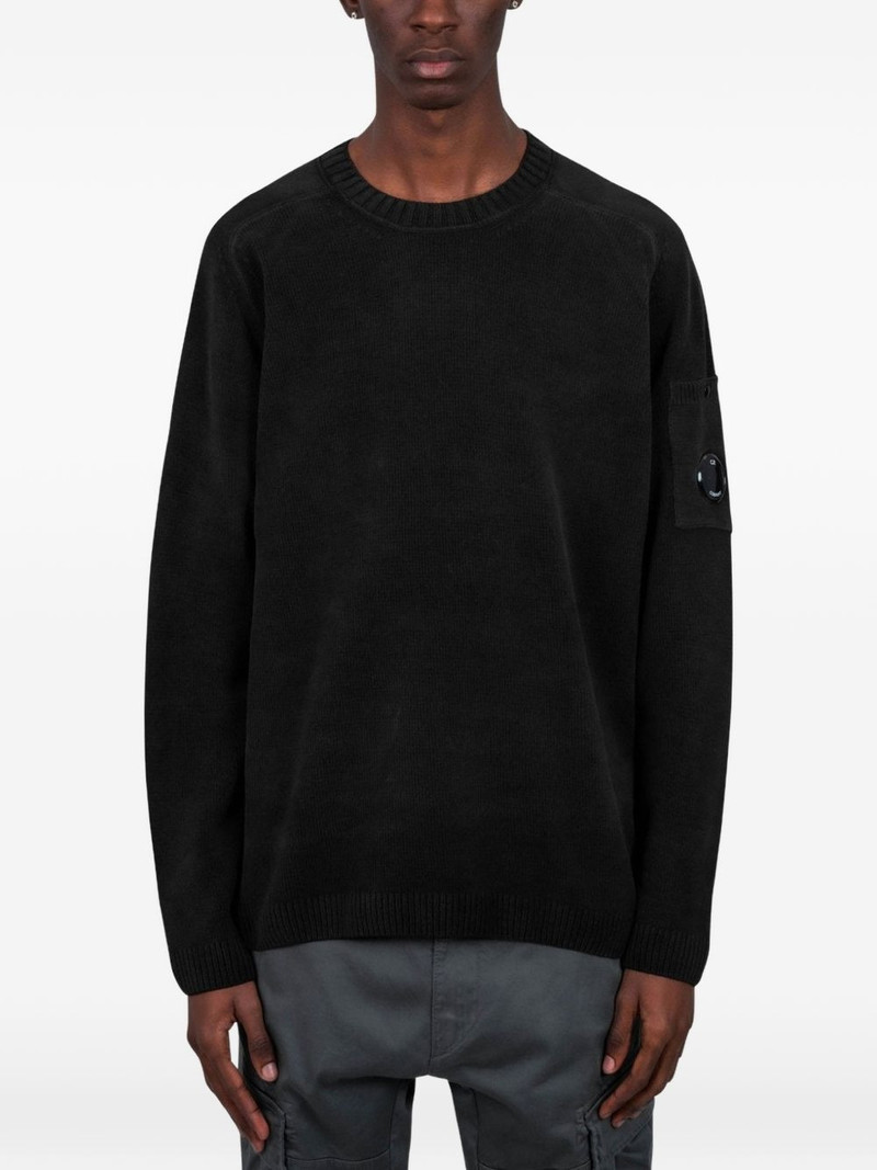 crew-neck logo-patch sweatshirt 1