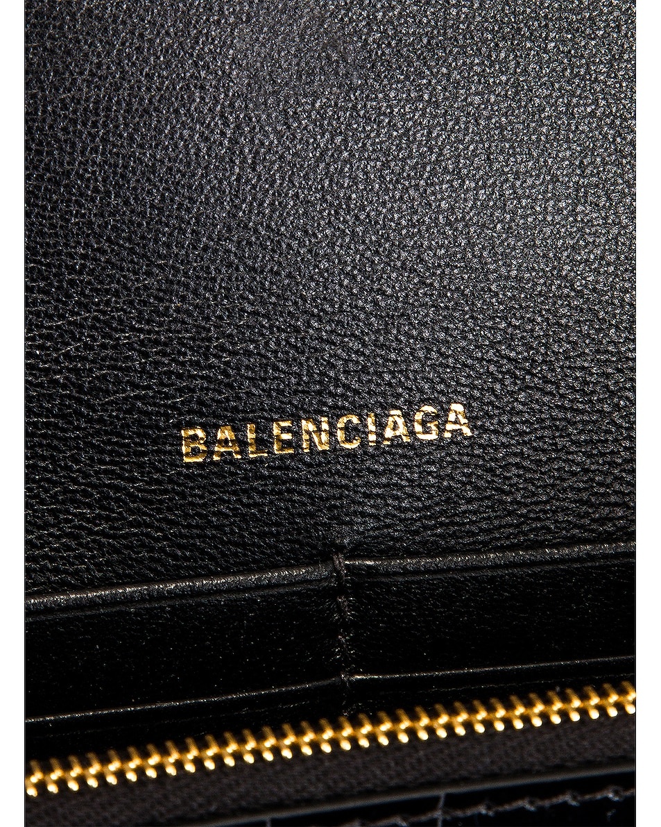 Hourglass Wallet On Chain Bag - 7
