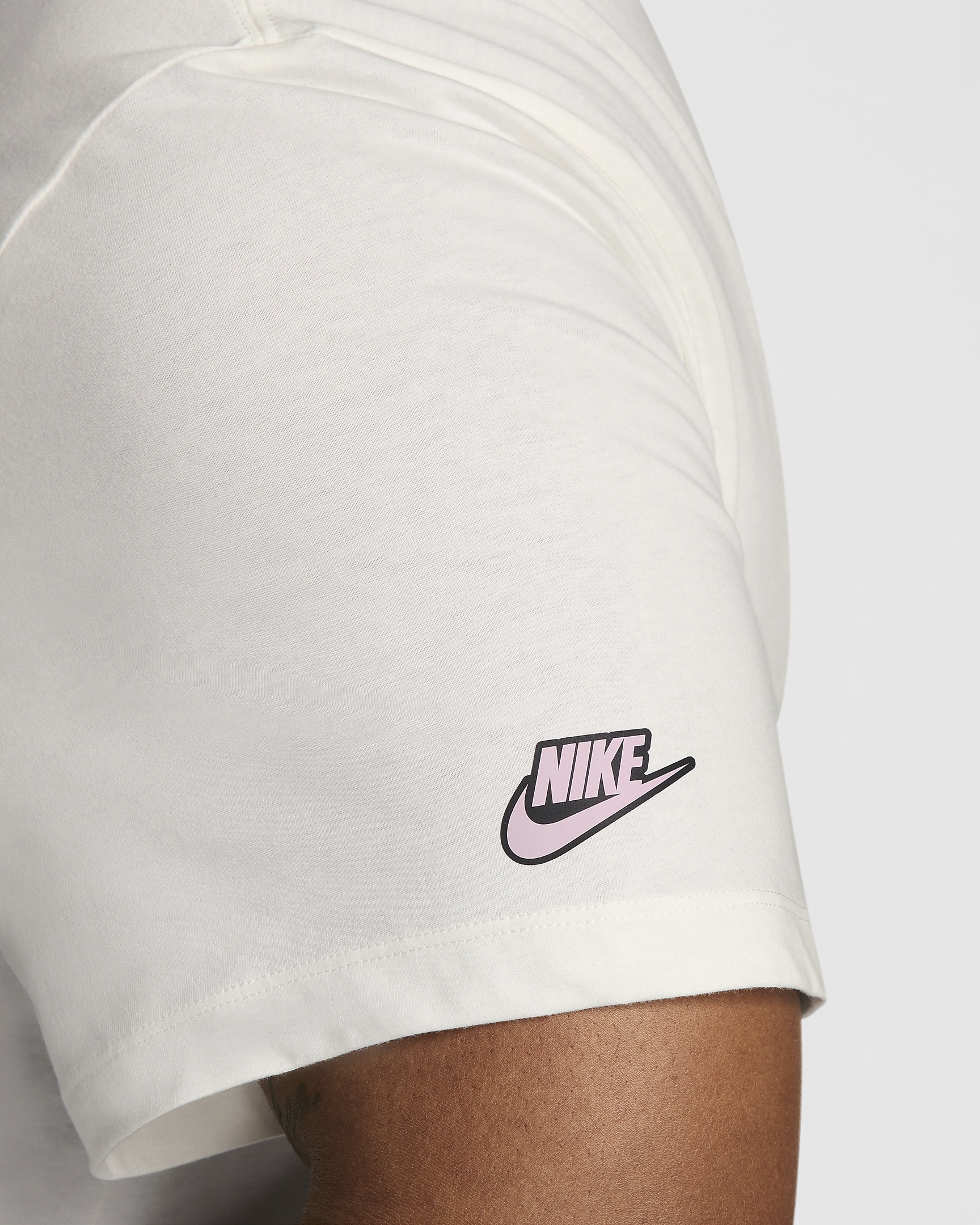 Nike Club Men's T-Shirt - 9