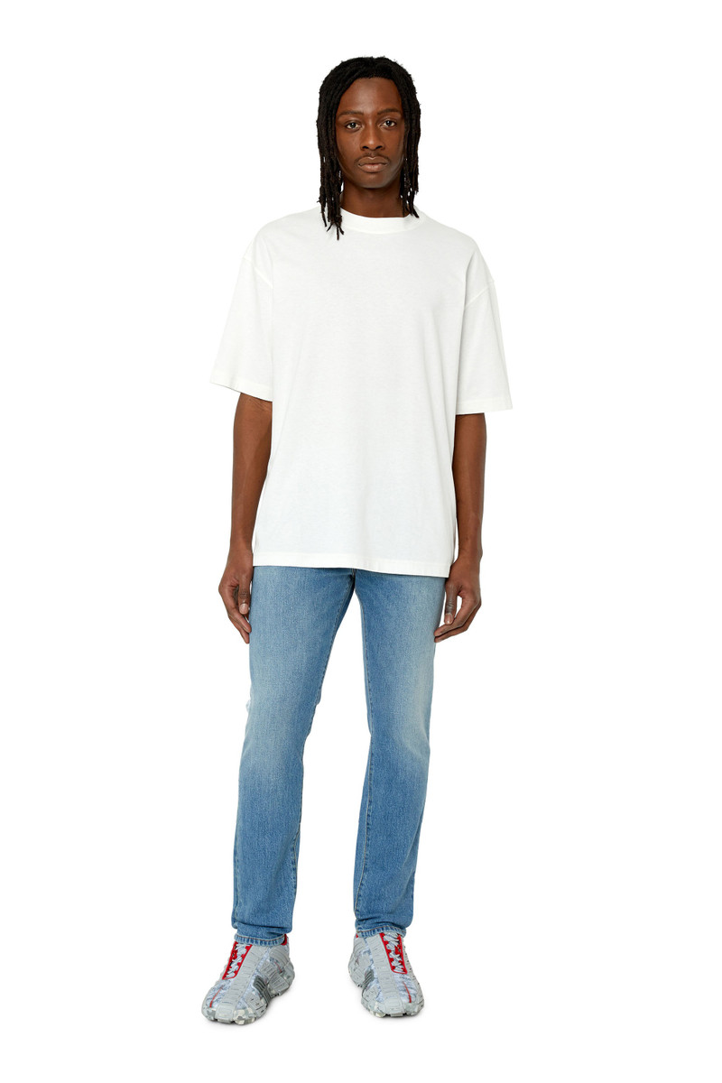 Diesel 2019 D-STRUKT 007L3 SLIM JEANS outlook