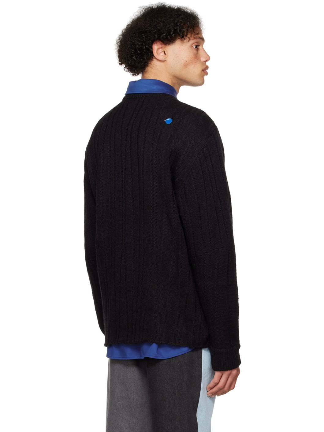 Black Fluic Sweater - 3