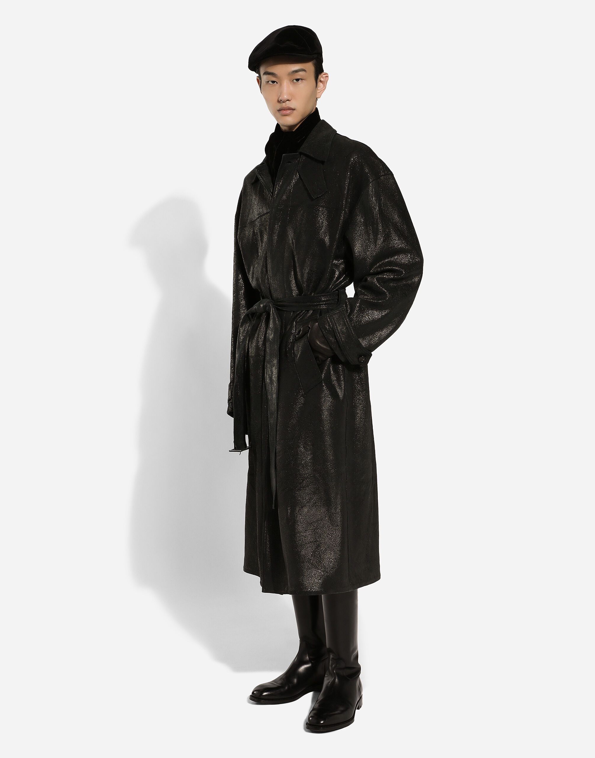 Leather trench coat with belt - 5