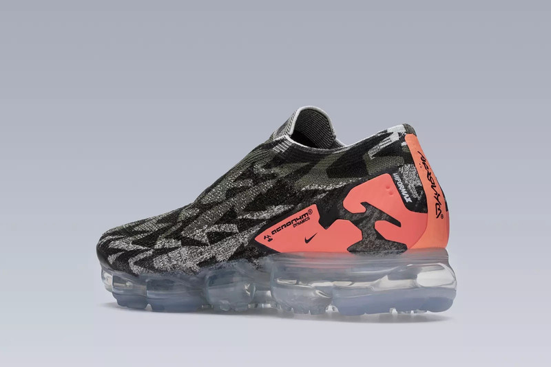 ACRONYM AVM-102 Nike® Air VaporMax Flyknit Moc 2  / Acronym® Sail / Dark Stucco / Cargo Khaki outlook