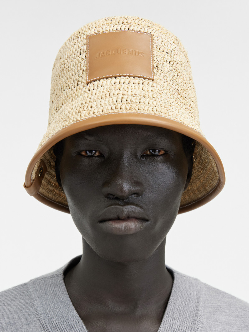 JACQUEMUS Le bob Soli outlook