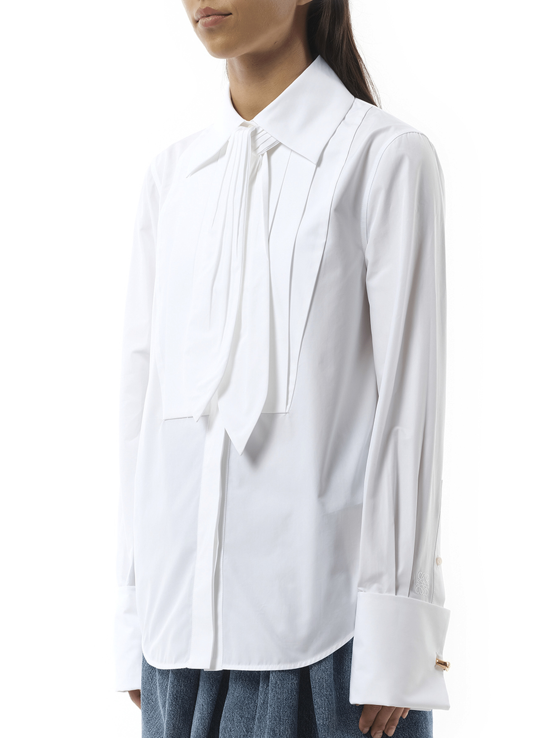 Shirt in White - 5