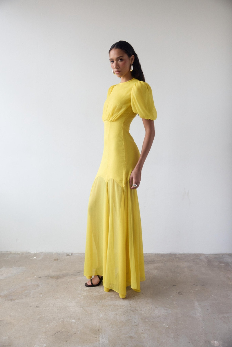 De La Vali AGUA MAXI DRESS IN YELLOW CRINKLE CHIFFON outlook