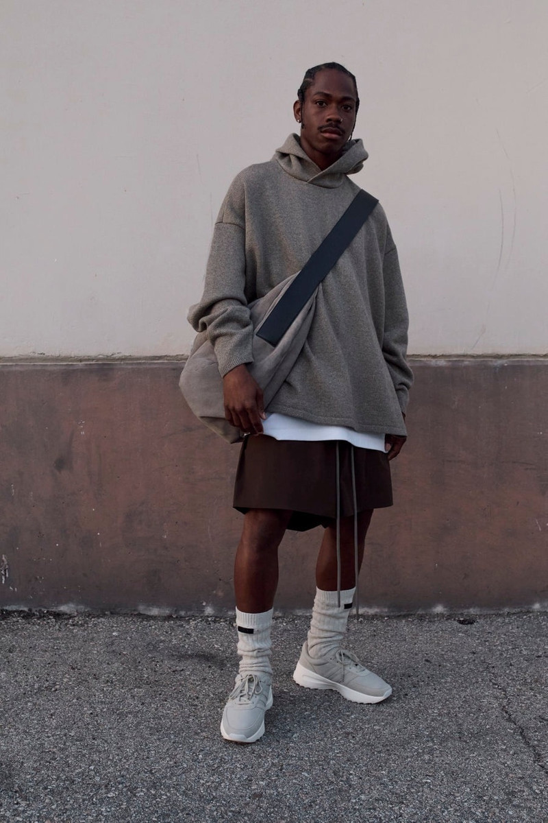 ESSENTIALS NYLON RUNNING SHORT outlook