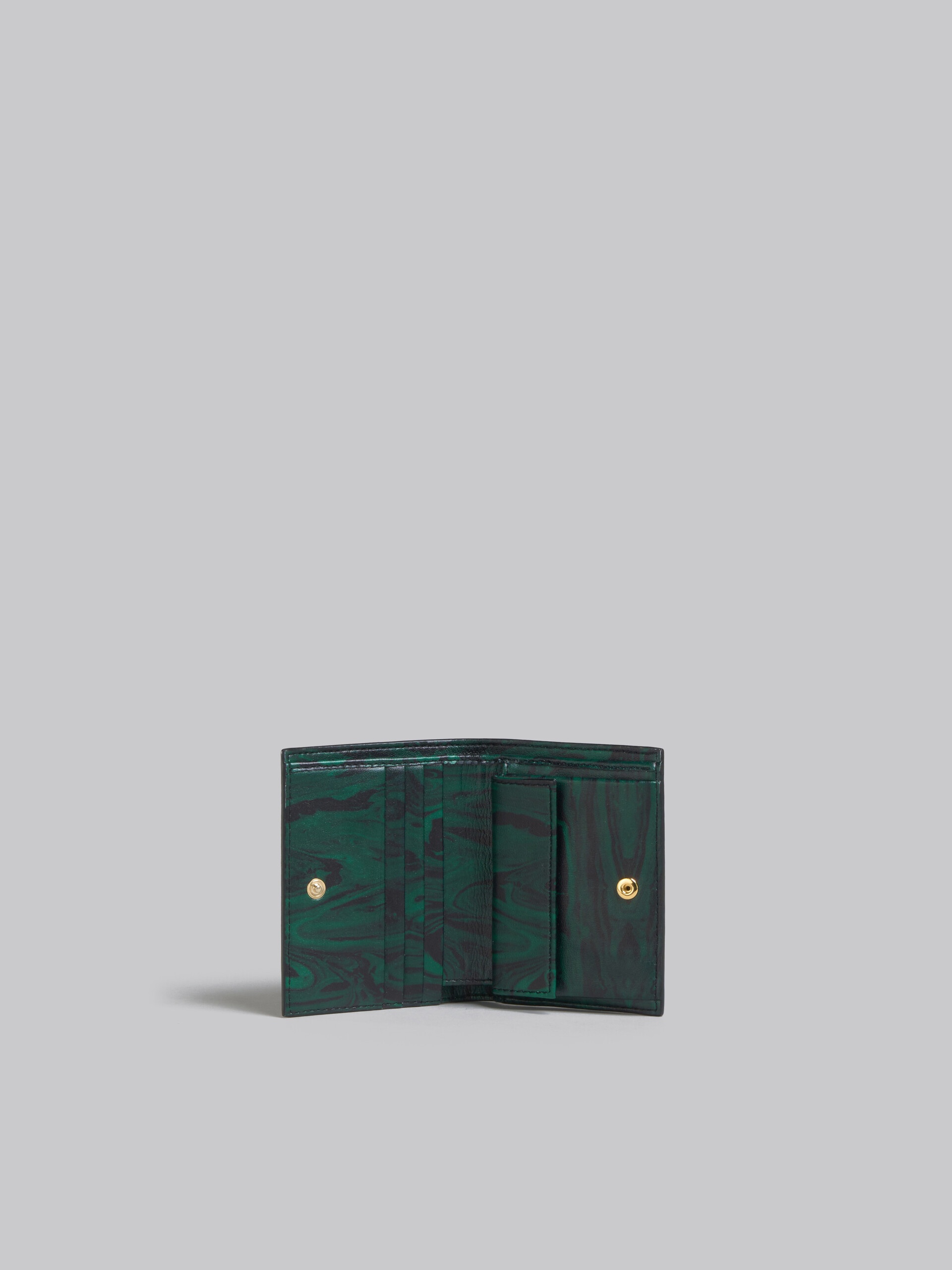 BLACK LEATHER BIFOLD WALLET WITH MARBLED INTERIOR - 2