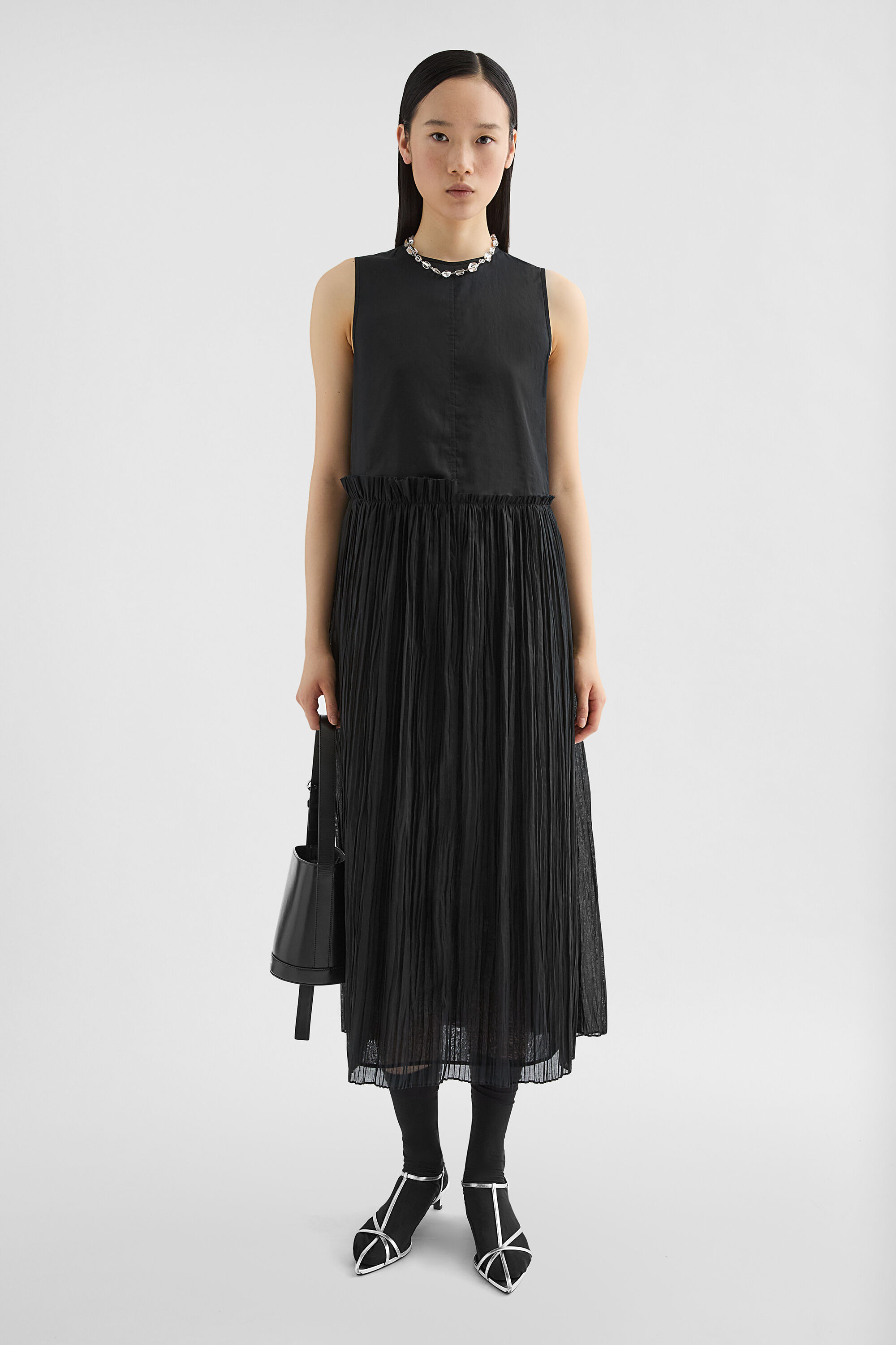 Cotton Muslin Pleated Dress - 5
