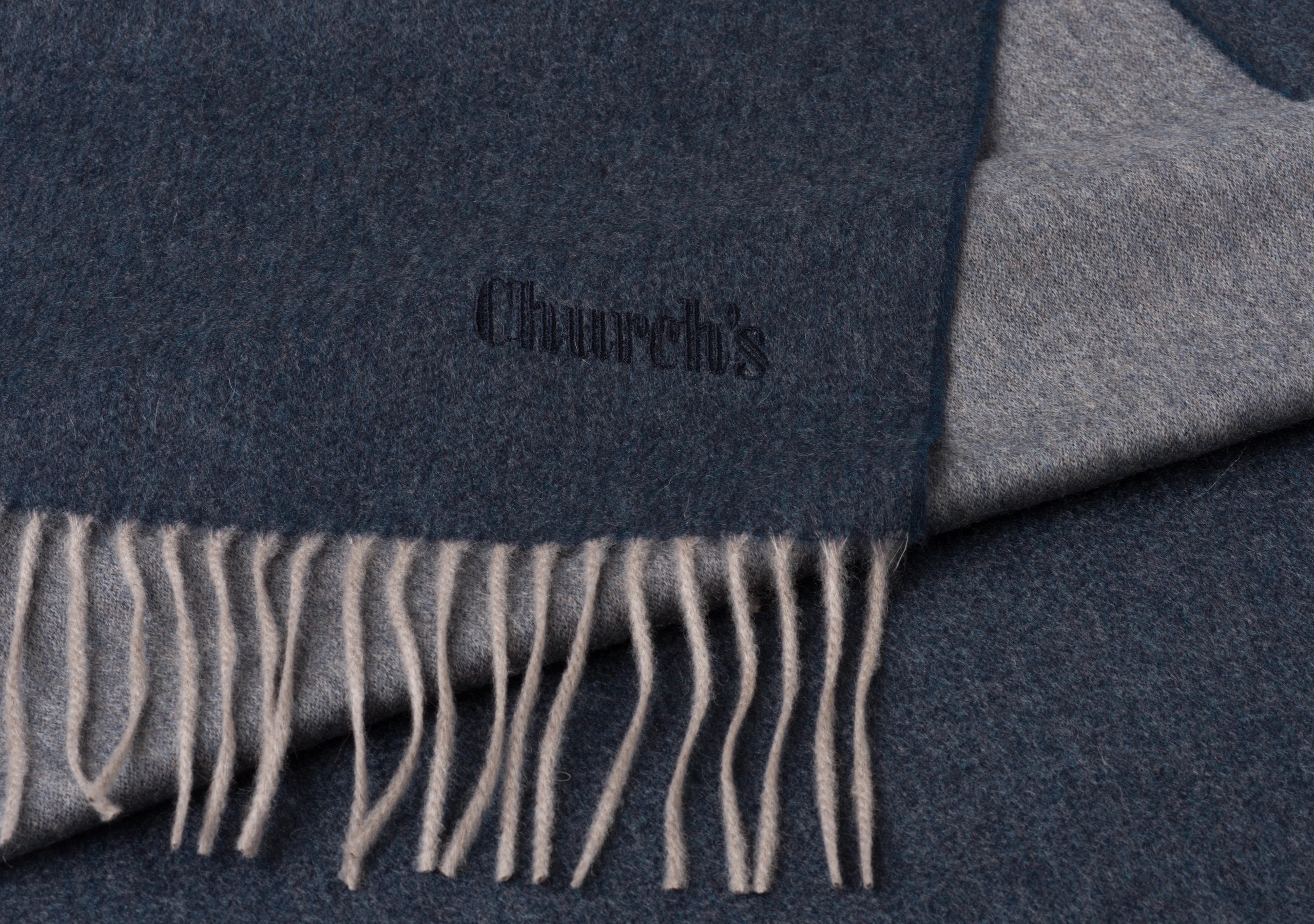 Plain bi-color scarf
Cashmere Light blue/grey - 2