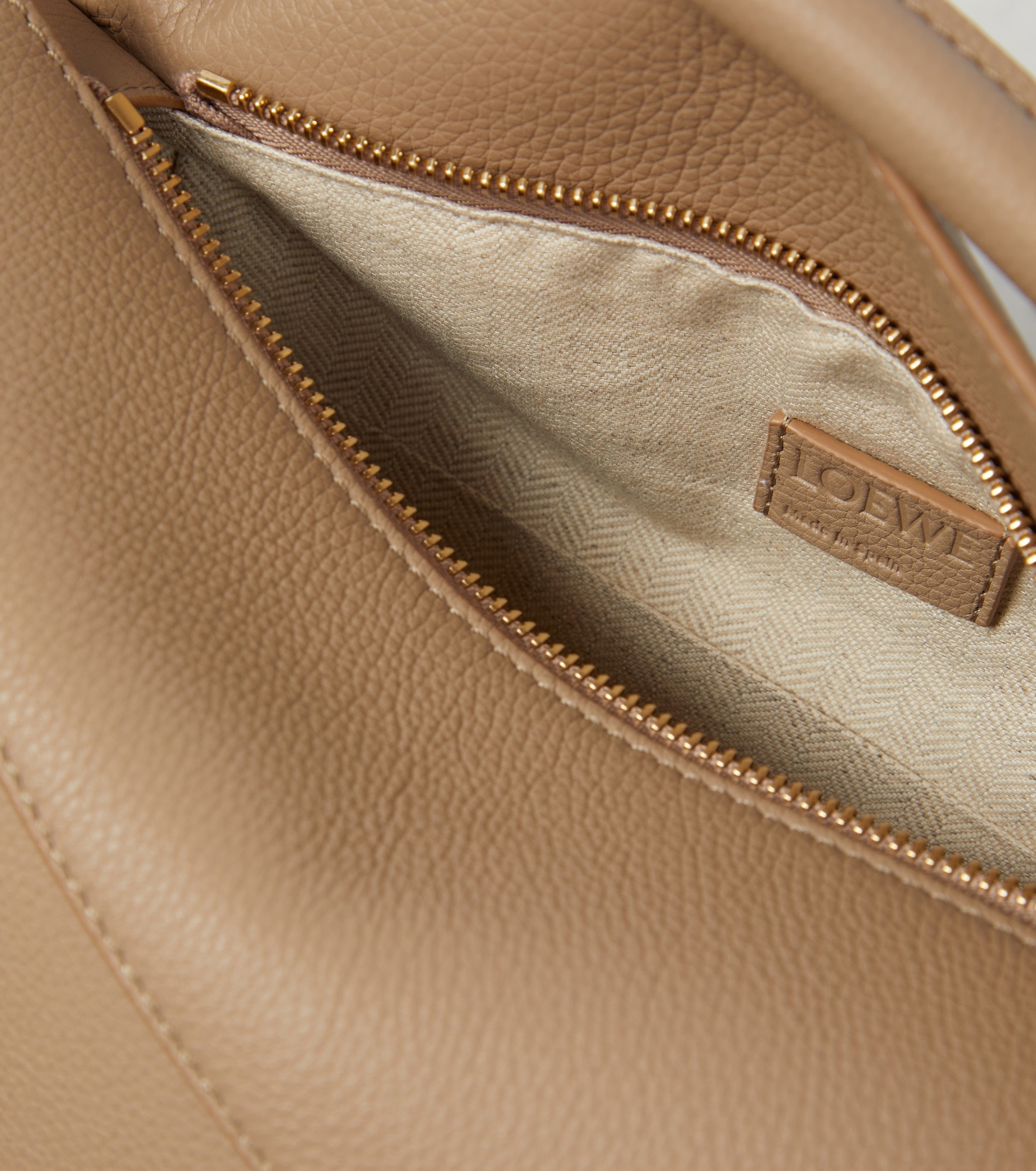 Puzzle Edge Small leather shoulder bag - 3