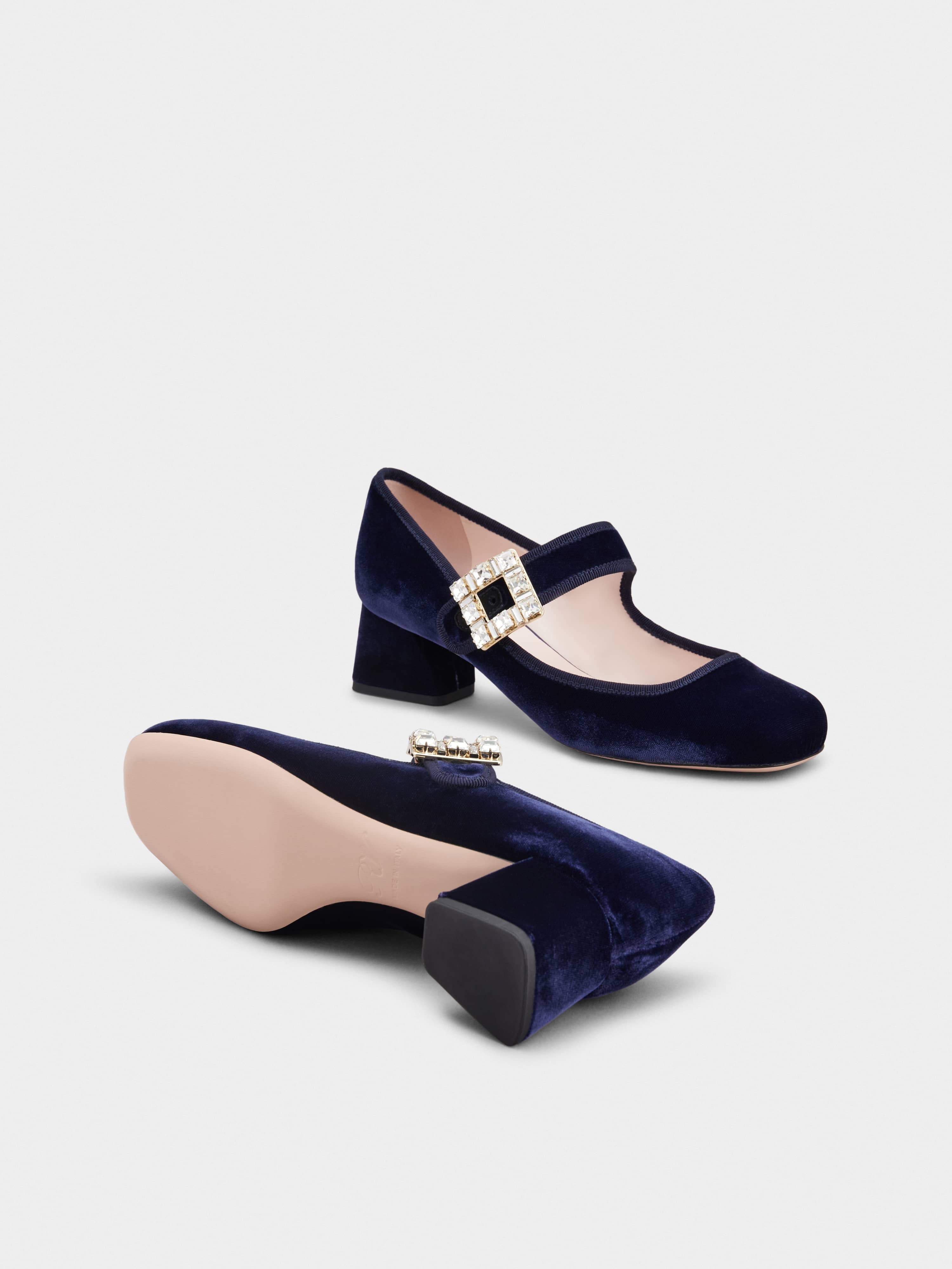 Très Vivier Babies Piping Strass Buckle Pumps in Velvet - 6