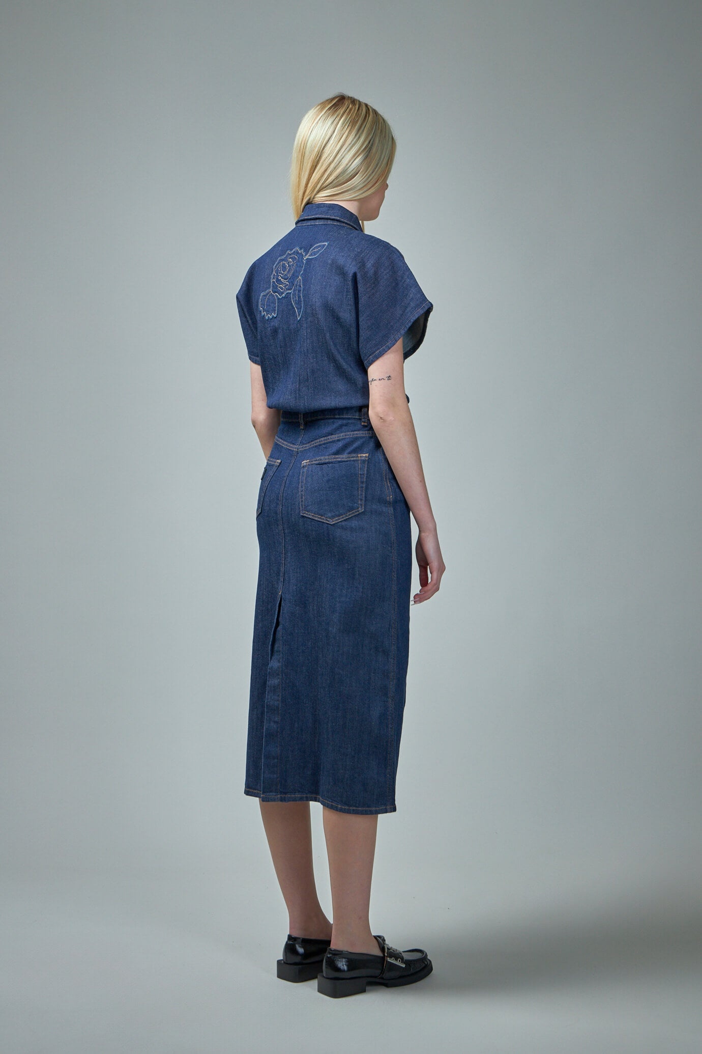 GANNI Rinse Stitch Denim Midi Dress | labelsfashion | REVERSIBLE