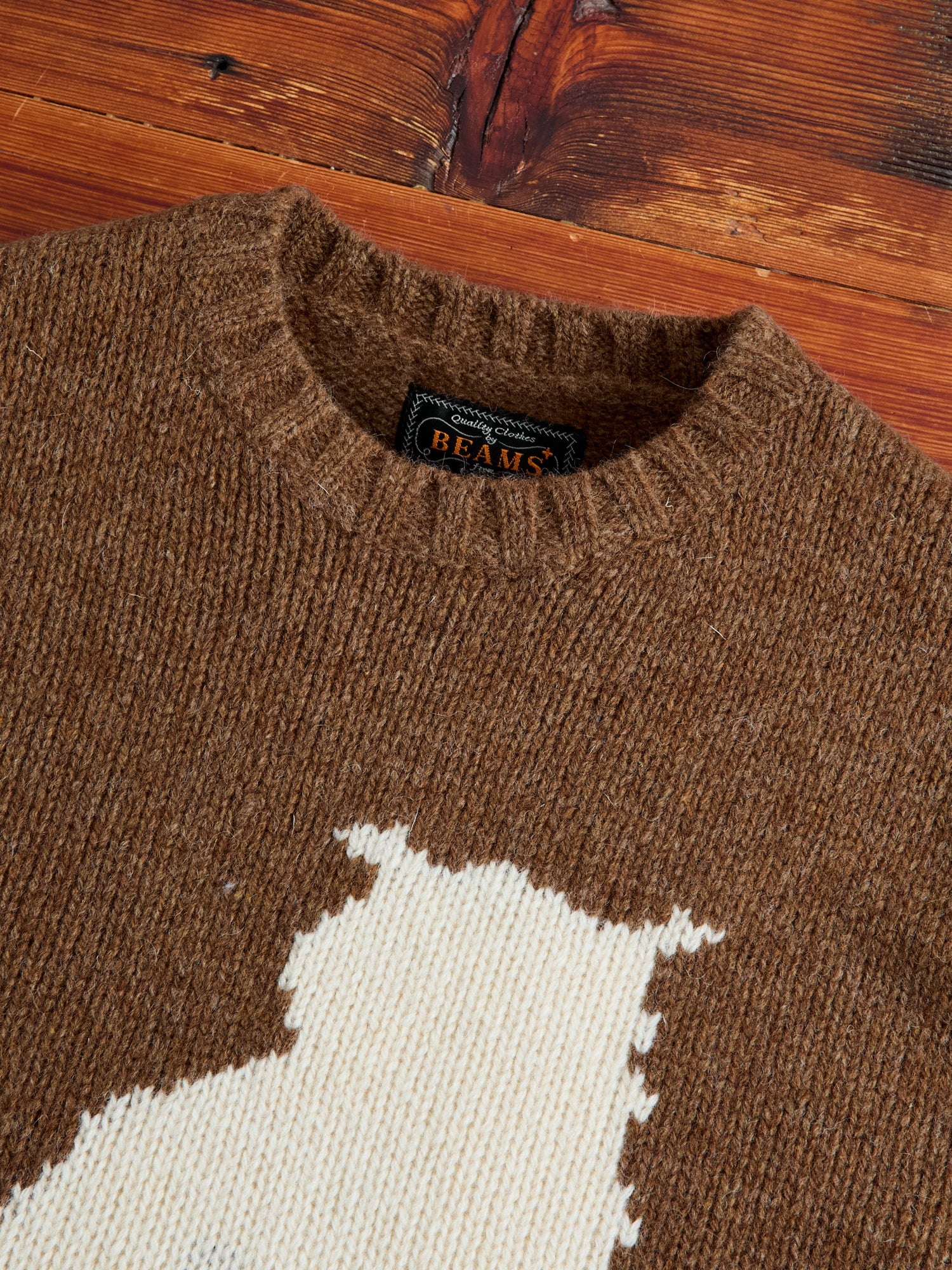 Intarsia 3-Gauge Crewneck Sweater in Brown - 4