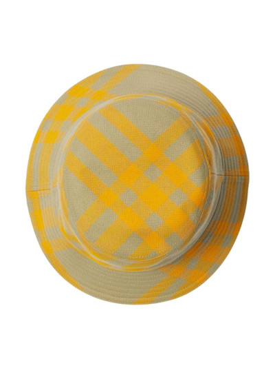 Burberry checked-pattern bucket hat outlook
