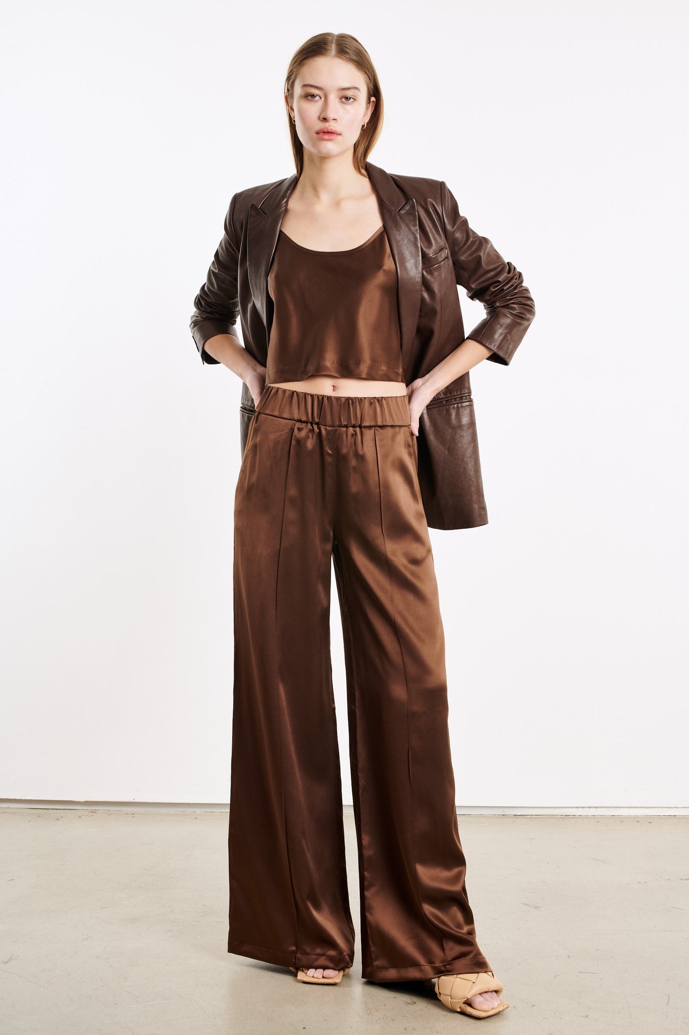 DARK CHOCOLATE SILK CROPPED CAMI - 2